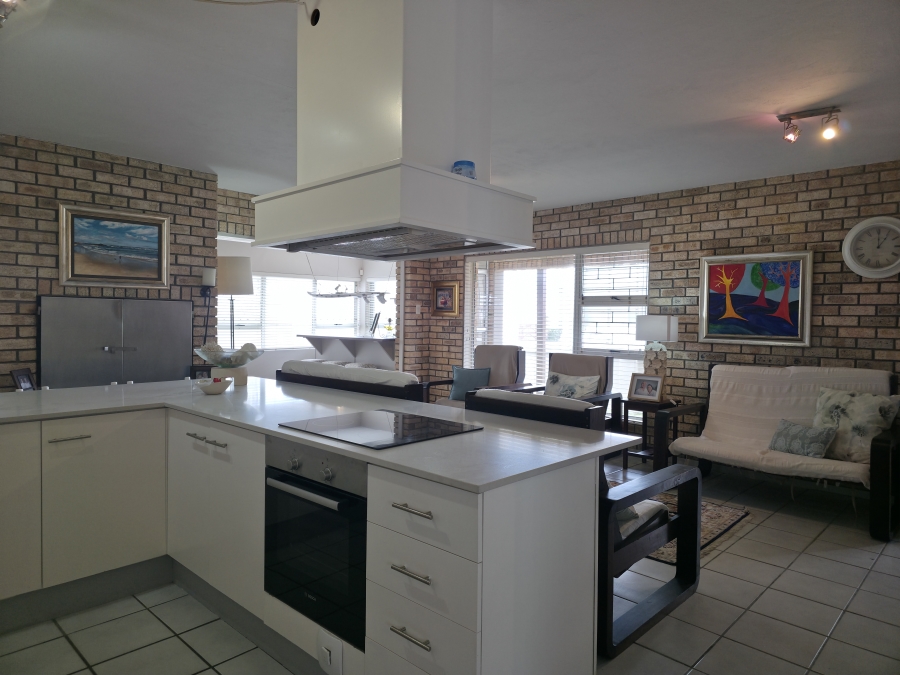 5 Bedroom Property for Sale in Ferreira Town Eastern Cape